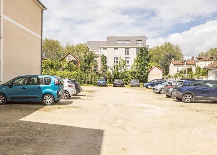 Le Jardin Des Charmilles - Proche Hypercentre דירה טרואה